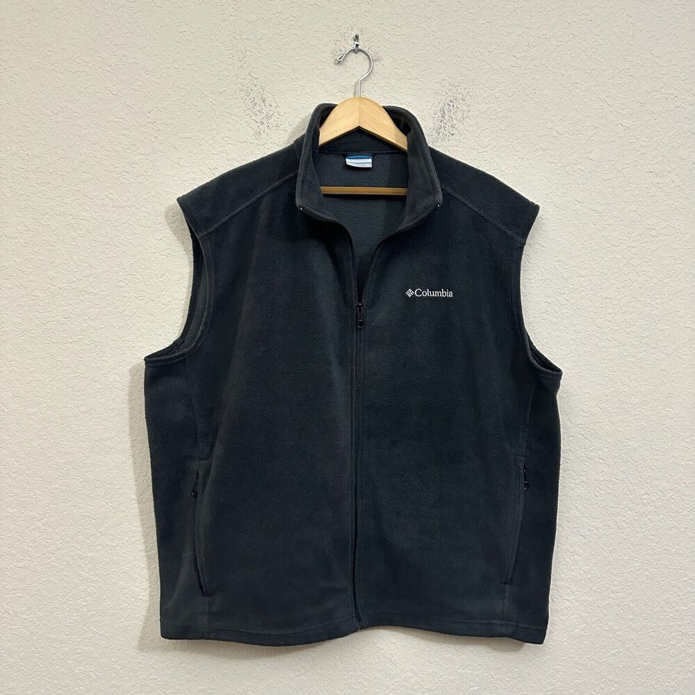 COLUMBIA M's Steens Mountain Fleece Vest #AM1535 in Black